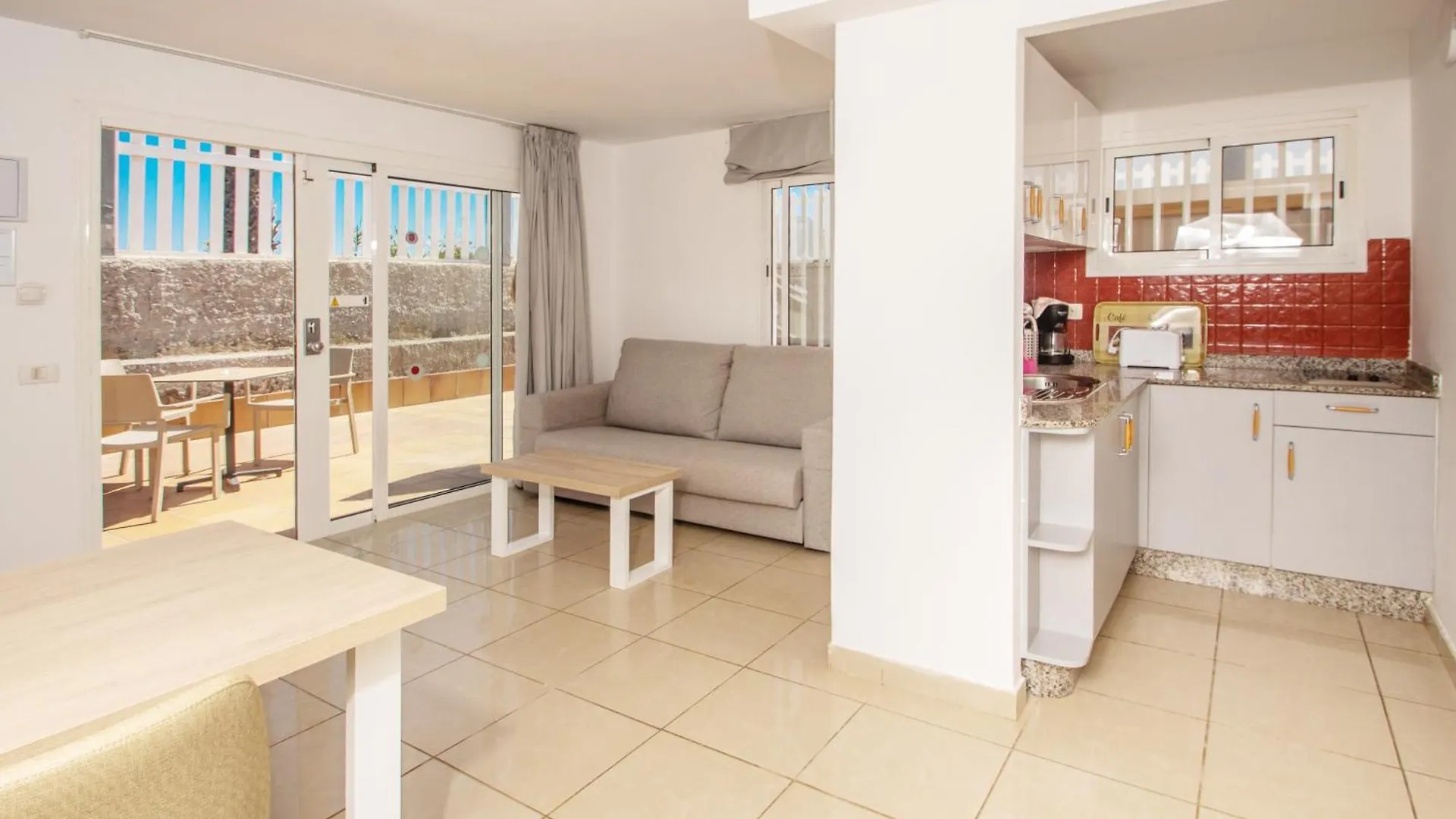 Apartamentos Cocoteros Maspalomas  0*, Maspalomas (Gran Canaria)